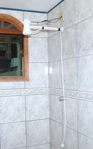 Casa à venda com 302m², 3 quartos e 2 vagasBanheiro Corredor
