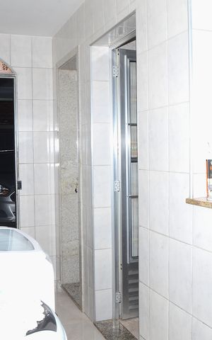 Casa à venda com 302m², 3 quartos e 2 vagasÁrea de Serviço