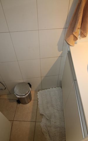 Casa à venda com 170m², 3 quartos e 2 vagasLavabo