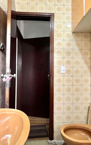 Casa à venda com 250m², 3 quartos e 2 vagas Casa à venda com 250m², 3 quartos e 2 vagasBanheiro da Suíte