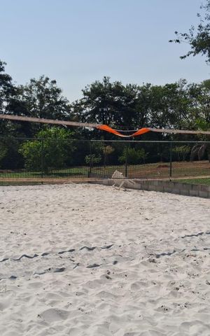 Casa de condomínio à venda com 300m², 4 quartos e 5 vagas Casa de condomínio à venda com 300m², 4 quartos e 5 vagasÁrea comum - Quadra de Beach