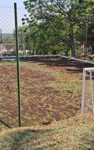 Casa de condomínio à venda com 300m², 4 quartos e 5 vagas Casa de condomínio à venda com 300m², 4 quartos e 5 vagasÁrea comum - Quadra