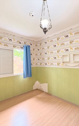 Casa de condomínio à venda com 300m², 4 quartos e 5 vagasQuarto 1