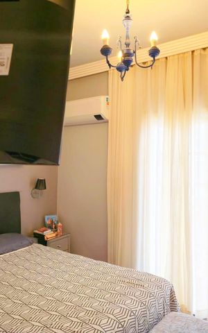 Casa à venda com 240m², 4 quartos e 4 vagas Casa à venda com 240m², 4 quartos e 4 vagasSuíte 01