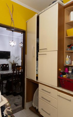 Casa à venda com 110m², 3 quartos e 2 vagas Casa à venda com 110m², 3 quartos e 2 vagasÁrea de Serviço