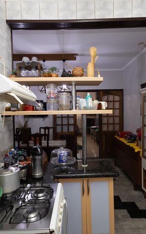 Casa à venda com 110m², 3 quartos e 2 vagas Casa à venda com 110m², 3 quartos e 2 vagasCopa e Cozinha
