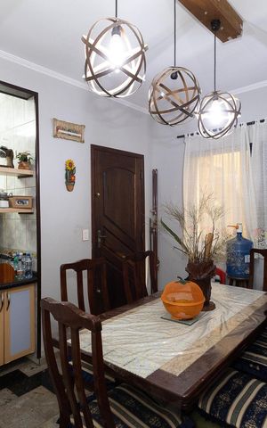 Casa à venda com 110m², 3 quartos e 2 vagas Casa à venda com 110m², 3 quartos e 2 vagasCopa e Cozinha