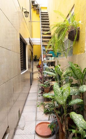 Casa à venda com 110m², 3 quartos e 2 vagas Casa à venda com 110m², 3 quartos e 2 vagasÁrea de Serviço