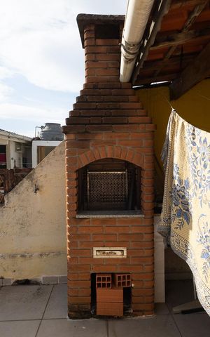 Casa à venda com 110m², 3 quartos e 2 vagas Casa à venda com 110m², 3 quartos e 2 vagasÁrea de lazer / Quintal / Churrasqueira