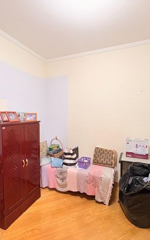 Casa à venda com 638m², 3 quartos e 6 vagasQuarto 2