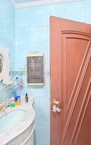 Casa à venda com 638m², 3 quartos e 6 vagasBanheiro da Suíte 1