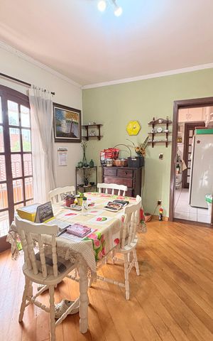 Casa à venda com 638m², 3 quartos e 6 vagasSala de Jantar