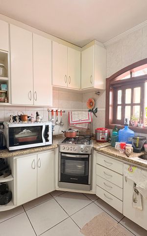 Casa à venda com 638m², 3 quartos e 6 vagasCozinha