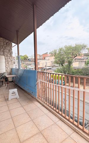 Casa à venda com 638m², 3 quartos e 6 vagasSacada