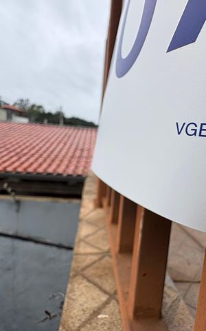 Casa à venda com 638m², 3 quartos e 6 vagasPlaquinha instalada COD VGEF-557