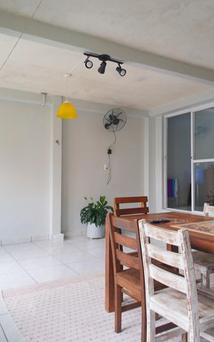 Casa à venda com 80m², 2 quartos e 2 vagasSala de Jantar