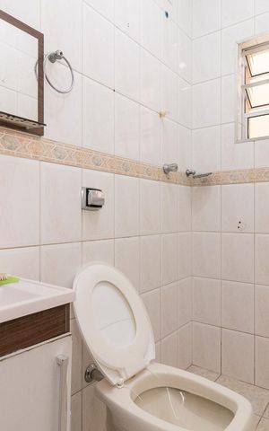 Casa à venda com 125m², 3 quartos e 2 vagasBanheiro 2