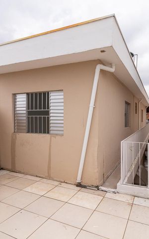 Casa à venda com 125m², 3 quartos e 2 vagasQuintal