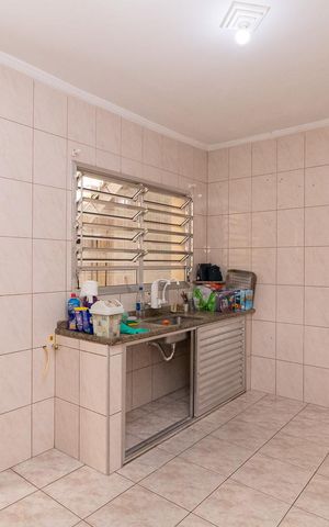 Casa à venda com 125m², 3 quartos e 2 vagasCozinha