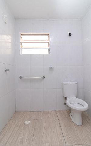 Casa à venda com 125m², 3 quartos e 2 vagasBanheiro 1