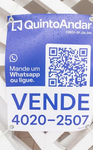 Casa à venda com 125m², 3 quartos e 2 vagasPlaquinha ZNHJ-615