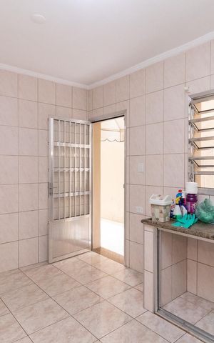 Casa à venda com 125m², 3 quartos e 2 vagasCozinha