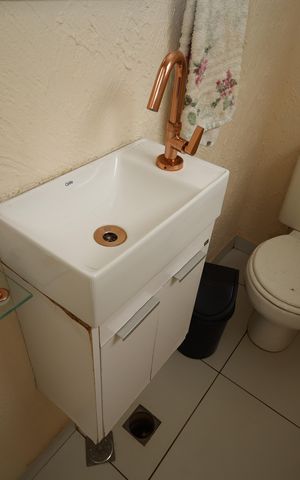 Casa para alugar com 220m², 3 quartos e 4 vagasLAVABO