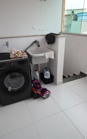 Casa para alugar com 220m², 3 quartos e 4 vagasLAVANDERIA