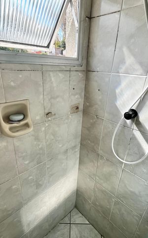 Apartamento à venda com 55m², 2 quartos e 1 vaga Apartamento à venda com 55m², 2 quartos e 1 vagaBanheiro