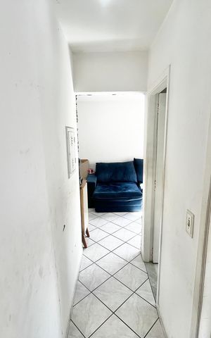 Apartamento à venda com 55m², 2 quartos e 1 vaga Apartamento à venda com 55m², 2 quartos e 1 vagaCorredor