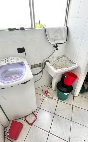 Apartamento à venda com 55m², 2 quartos e 1 vaga Apartamento à venda com 55m², 2 quartos e 1 vagaÁrea de Serviço
