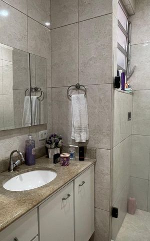 Apartamento à venda com 104m², 3 quartos e 1 vaga Apartamento à venda com 104m², 3 quartos e 1 vagaBanheiro Social