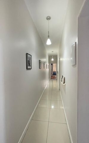 Apartamento à venda com 104m², 3 quartos e 1 vaga Apartamento à venda com 104m², 3 quartos e 1 vagaCorredor
