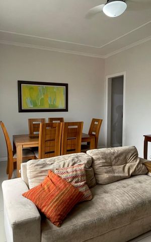 Apartamento à venda com 104m², 3 quartos e 1 vaga Apartamento à venda com 104m², 3 quartos e 1 vagaSala