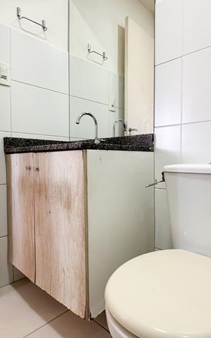 Apartamento à venda com 57m², 2 quartos e 1 vaga Apartamento à venda com 57m², 2 quartos e 1 vagaBanheiro Social