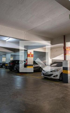 Apartamento à venda com 57m², 2 quartos e 1 vaga Apartamento à venda com 57m², 2 quartos e 1 vagaÁrea comum - Garagem