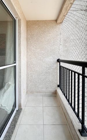 Apartamento à venda com 57m², 2 quartos e 1 vaga Apartamento à venda com 57m², 2 quartos e 1 vagaSacada