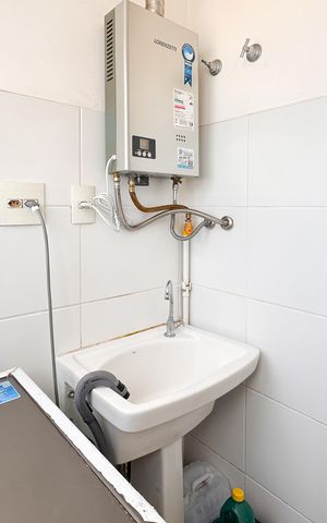Apartamento à venda com 57m², 2 quartos e 1 vaga Apartamento à venda com 57m², 2 quartos e 1 vagaÁrea de Serviço