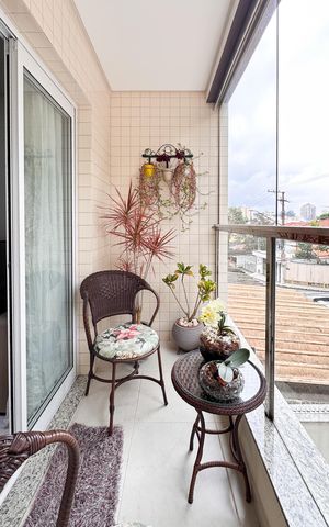 Apartamento à venda com 77m², 3 quartos e 2 vagasSacada