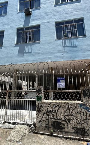 Apartamento à venda com 68m², 2 quartos e 1 vagaFachada + plaquinha