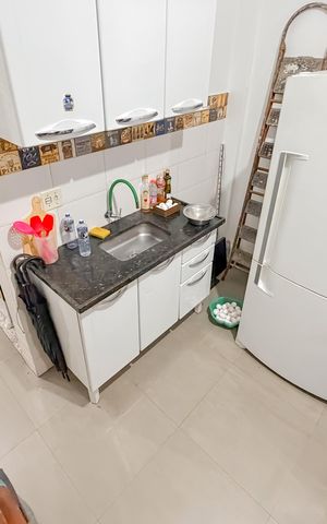Studio à venda com 28m², 1 quarto e sem vaga Studio à venda com 28m², 1 quarto e sem vagaCozinha