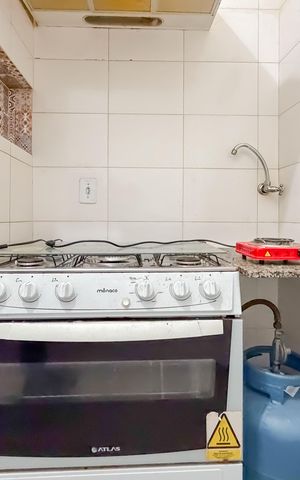 Studio à venda com 28m², 1 quarto e sem vaga Studio à venda com 28m², 1 quarto e sem vagaCozinha