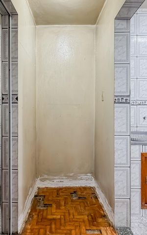 Apartamento à venda com 35m², 1 quarto e 3 vagas Apartamento à venda com 35m², 1 quarto e 3 vagasCorredor