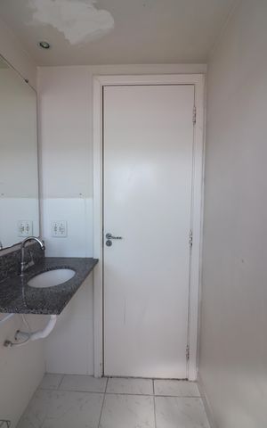 Apartamento à venda com 116m², 2 quartos e 2 vagasBanheiro Social