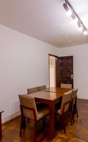 Casa à venda com 185m², 3 quartos e 2 vagas Casa à venda com 185m², 3 quartos e 2 vagasSala