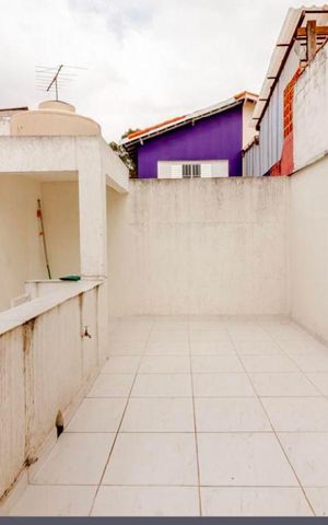 Casa à venda com 185m², 3 quartos e 2 vagas