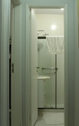 Apartamento à venda com 170m², 2 quartos e sem vagaBanheiro