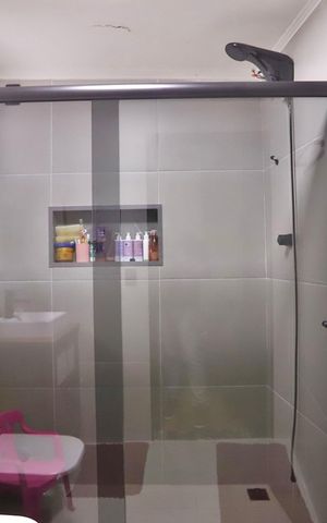 Casa à venda com 134m², 3 quartos e 2 vagas Casa à venda com 134m², 3 quartos e 2 vagasBanheiro do Quarto 1