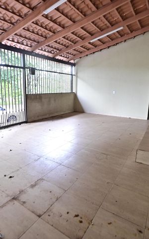 Casa para alugar com 276m², 3 quartos e 2 vagas