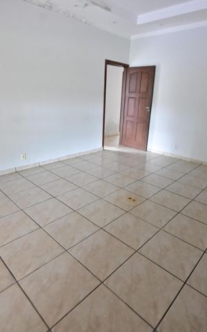 Casa para alugar com 276m², 3 quartos e 2 vagas